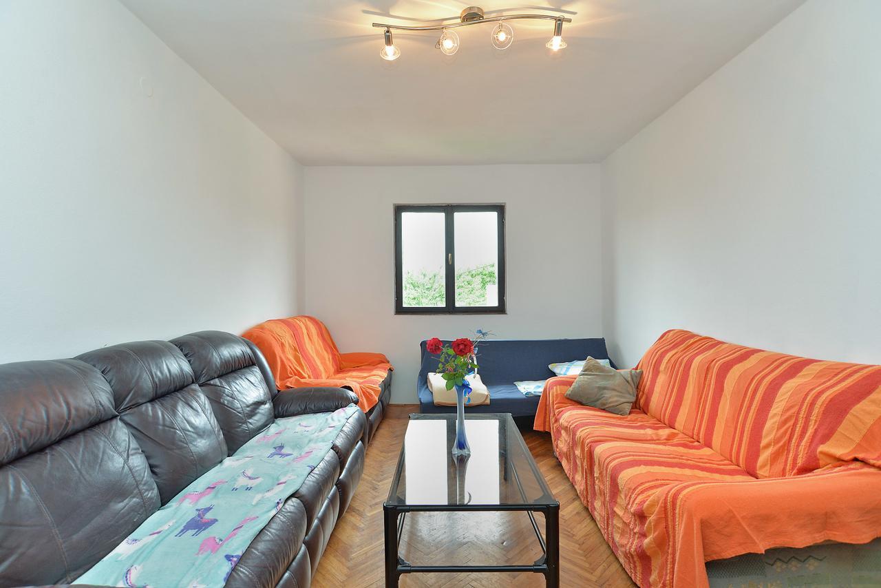 Apartments Dino 1700 法扎纳 外观 照片